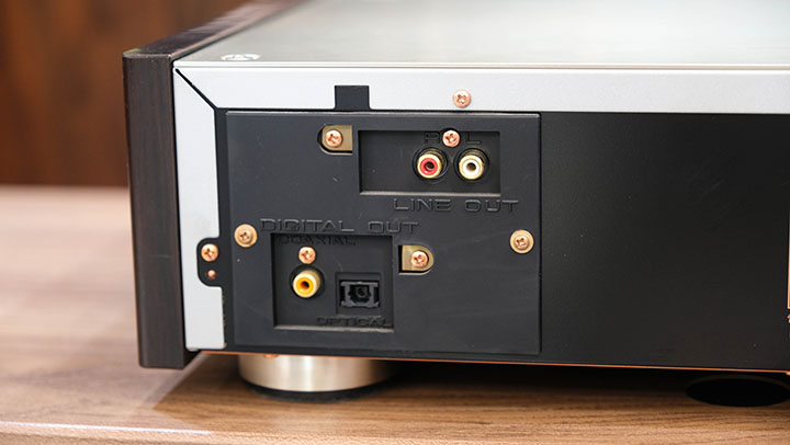 đầu cd pioneer 2000ltd