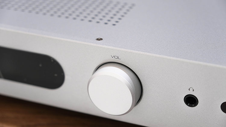 ampli audiolab 6000a play