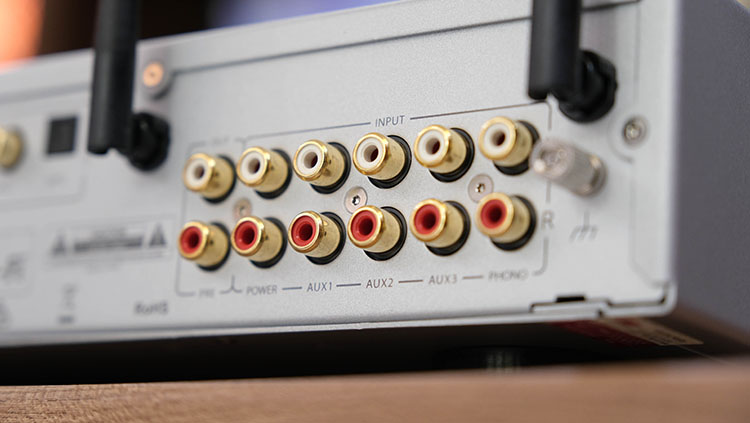 ampli audiolab 6000a play