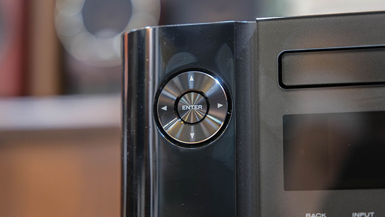 marantz 612 màu đen