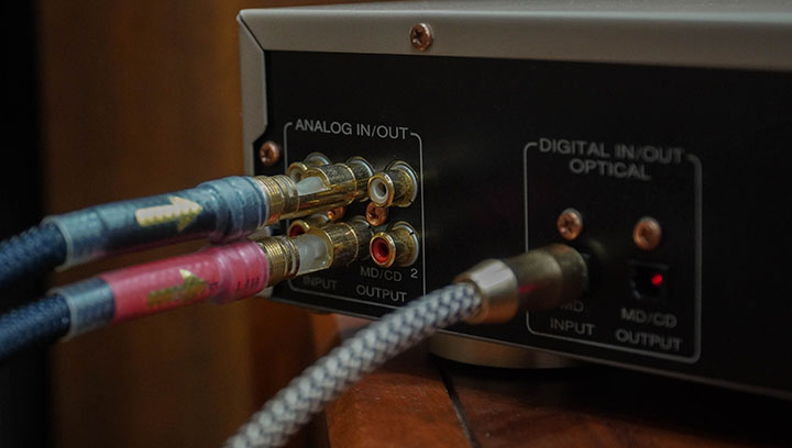 đầu marantz cm6200 ngõ ra tín hiệu