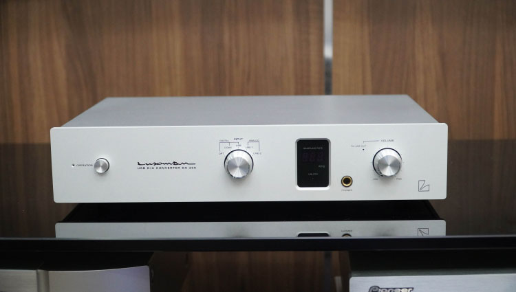 luxman da-200