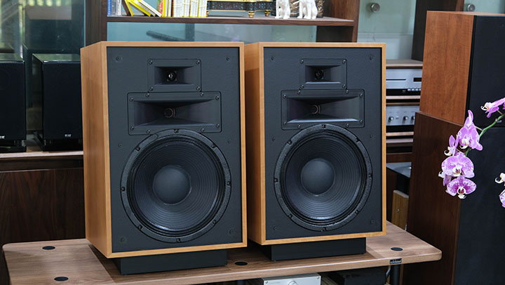 loa klipsch heresy iv