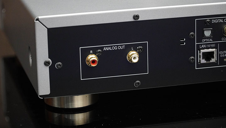 cổng out dac pioneer n50