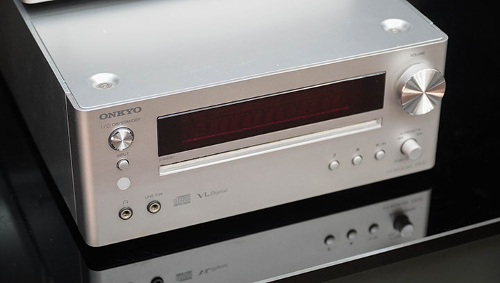 ampli onkyo cr-s1