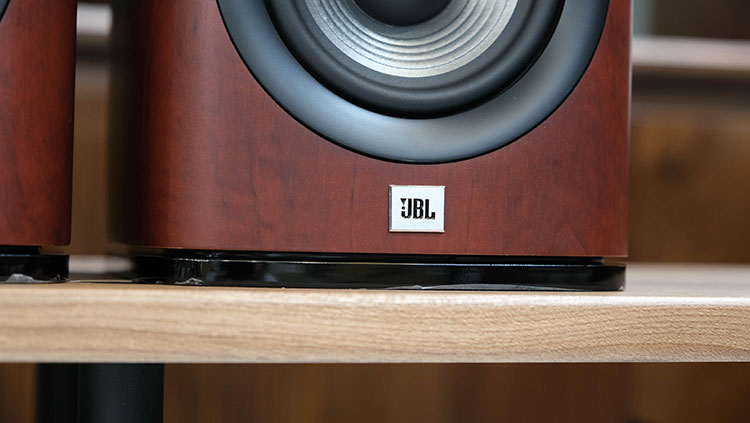 loa jbl studio 620