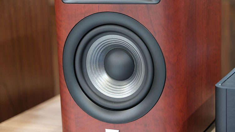 teac h600 và jbl 620